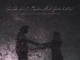 Como Saber Se o Ex Orgulhoso Ainda Gosta de Mim? Sinais Que Você Deve Observar 15 Dark Pink Romantic Lovers Photo Album Cover